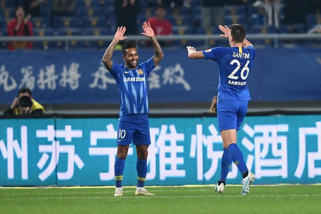 广东53分血洗广厦豪取10连胜 北京力克吉林