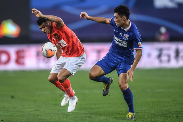 瓜帅：与顶级球队比赛很挣扎 所以我们处在这位置